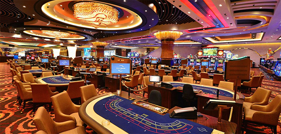 exploring-differences-land-online-casinos